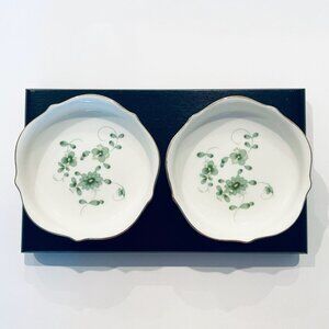 Nishiyama 1990 Pair of Porcelain Floral Decorative Bowls